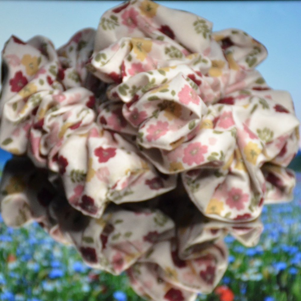Spring Collection Scrunchies - Picture 3 of 12